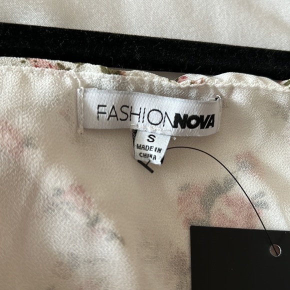 Fashion Nova “mimosa please floral mini dress” - Picture 5 of 5